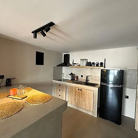 Noah Loft In Center Of Hotell Tínos