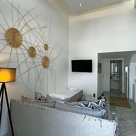 Hotell Noah Loft In Center Of Tínos